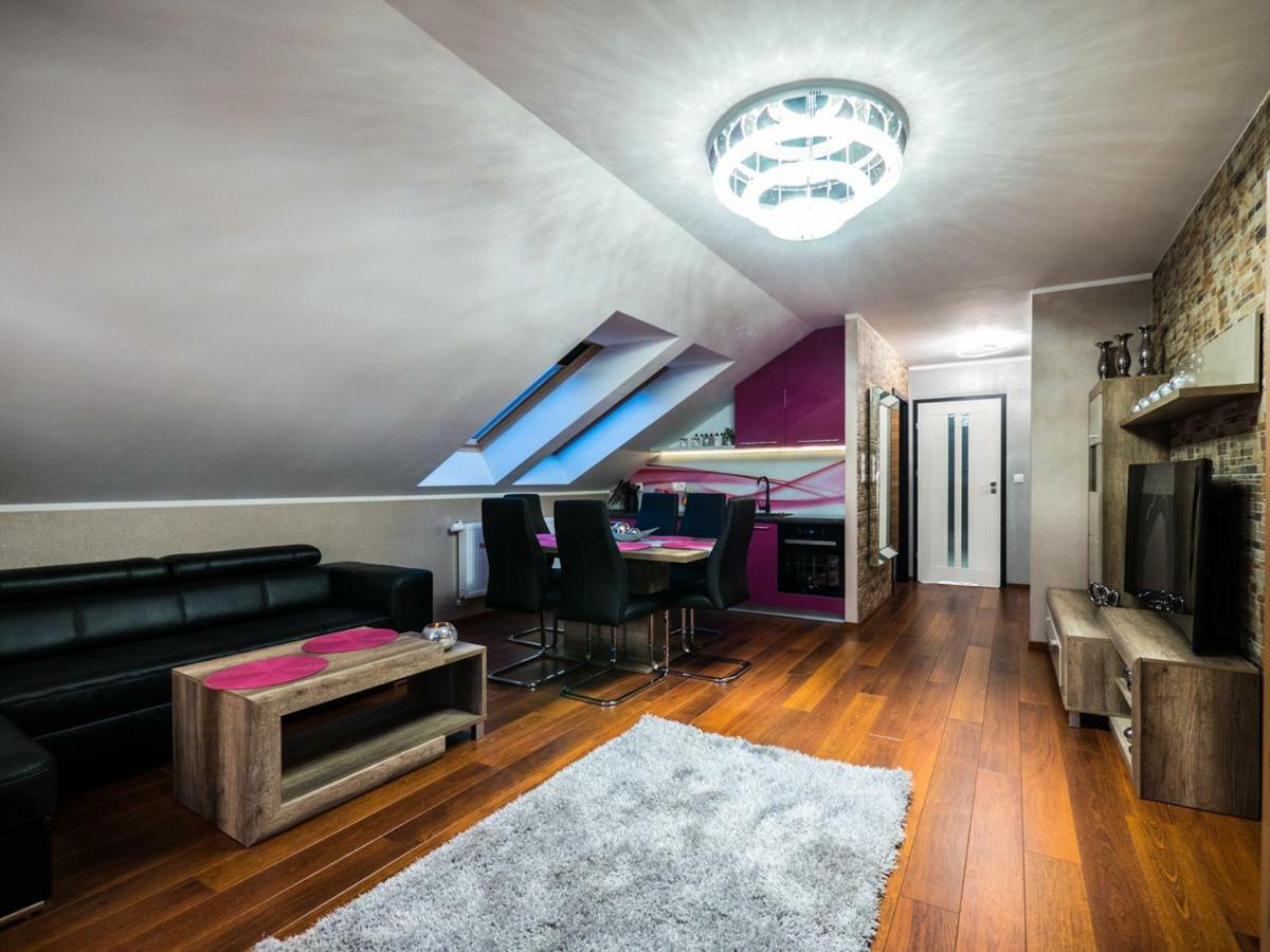 Apartamenty Bawaria Шклярска Поремба Екстериор снимка